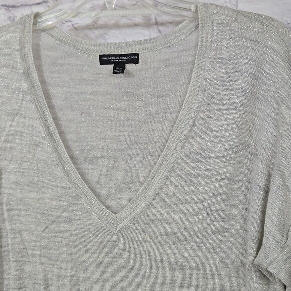 Lane Bryant Fine Merino Wool Sweater Beige Shimmer Pullover V-Neck Spring Work L - Picture 2 of 10
